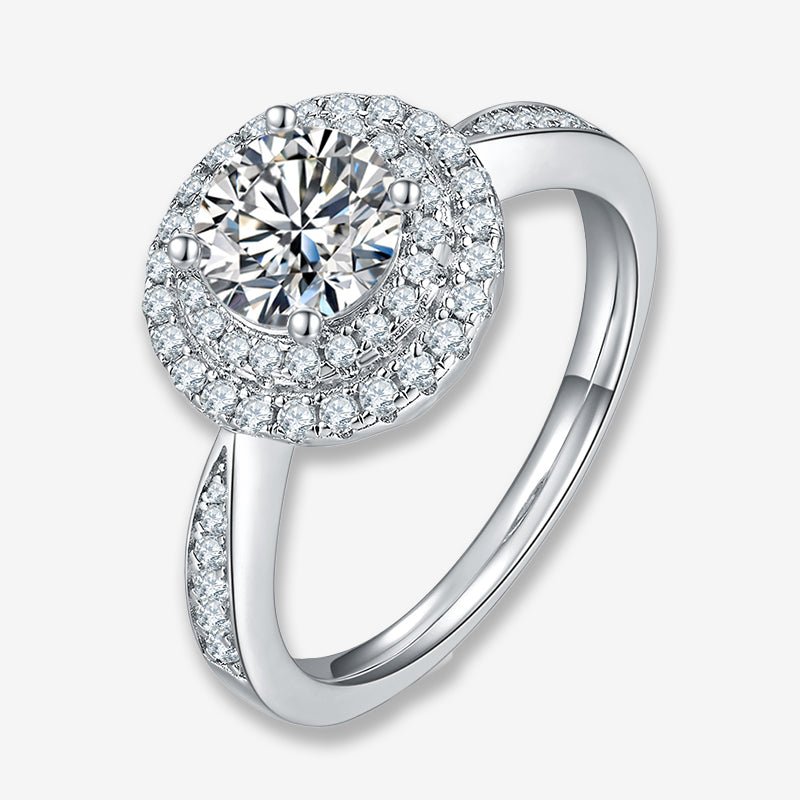 Shop The Camilia Round-Cut Moissanite Halo Ring today at Chantal Vaulet. Discover stunning jewelry collections, crafted for style and brilliance.