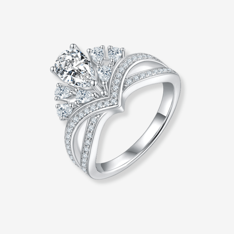 The Lorellia Moissanite Crown Ring - Chantal Vaulet