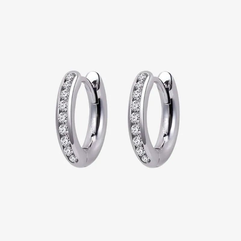 The Solenia 1.5MM Lab Diamond Huggie Earrings - Chantal Vaulet