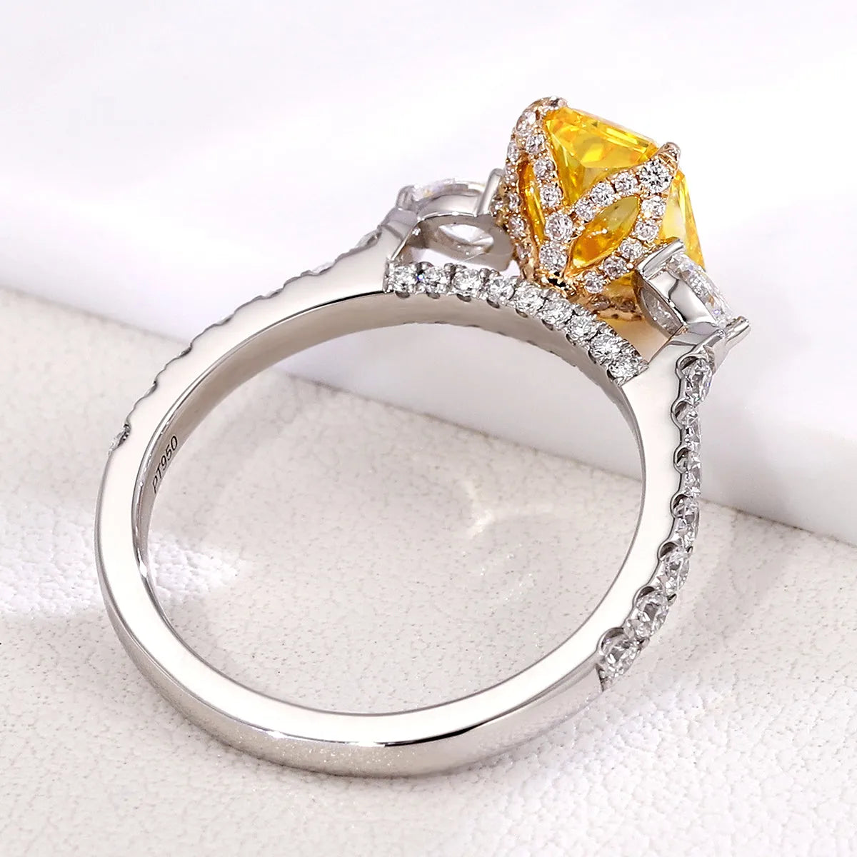 The Vaelora RING by Chantal Vaulet
