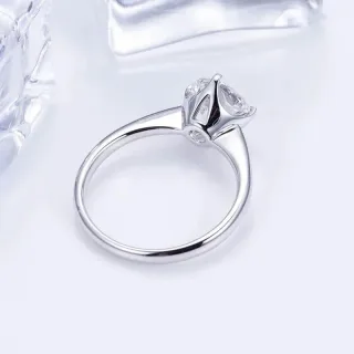 The Maristela RING by Chantal Vaulet