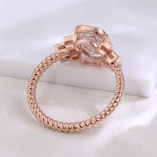 The Amariel RING by Chantal Vaulet