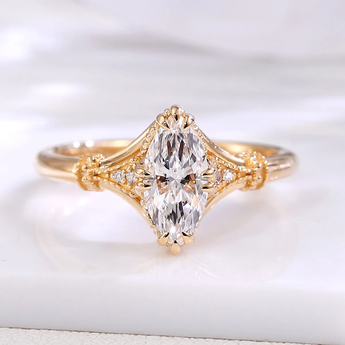 The Nymeria RING by Chantal Vaulet