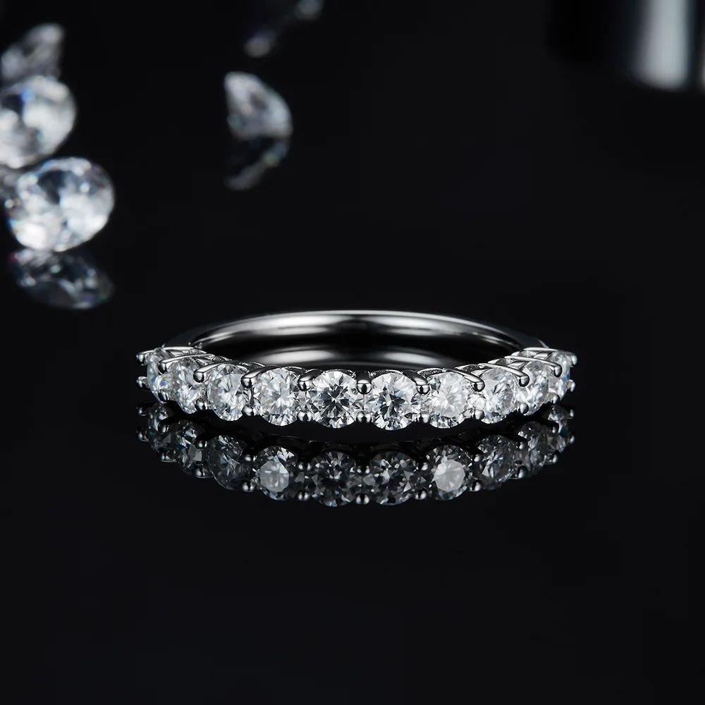 Aurielle - Moissanite 1.0CT (10 stones x 0.1CT) - Chantal Vaulet