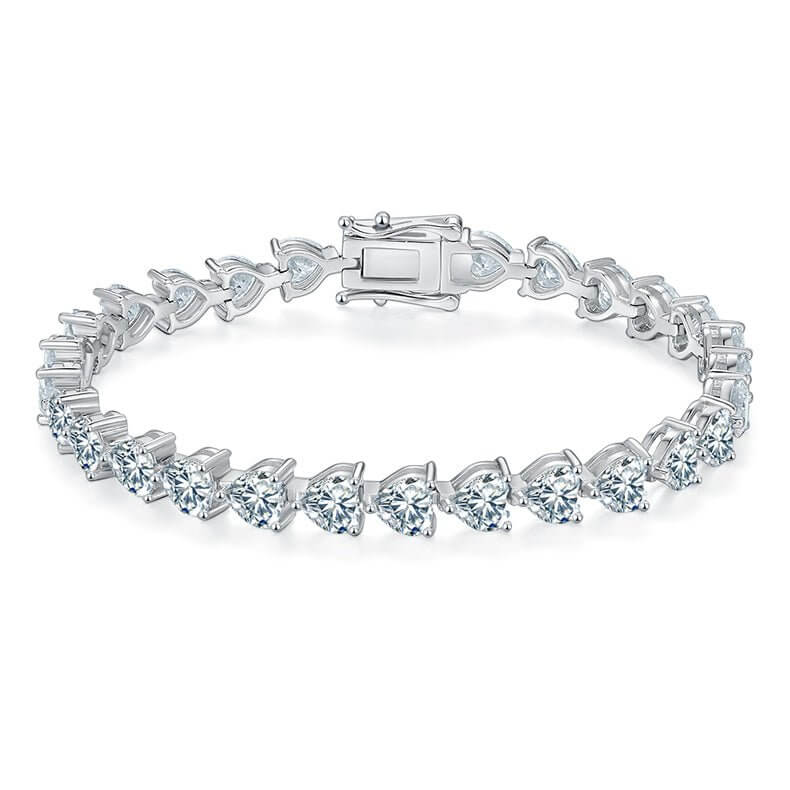 Eärwen’s Heart Moissanite Tennis Bracelet ❤️✨ - Chantal Vaulet