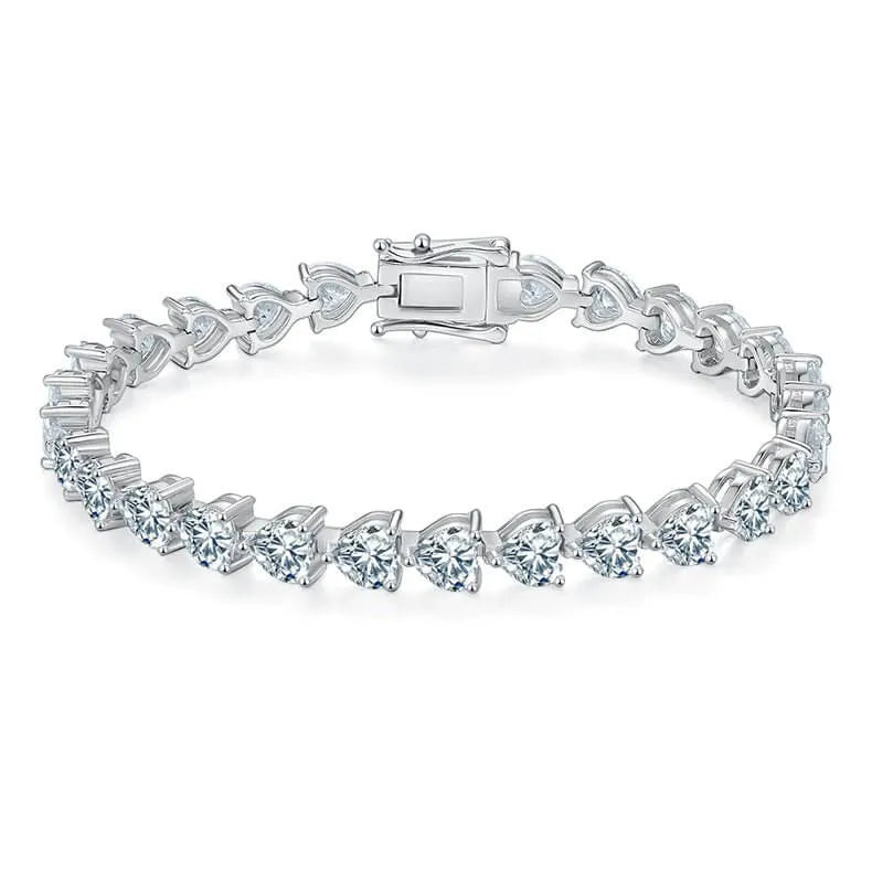 Eärwen’s Heart Moissanite Tennis Bracelet ❤️✨ - Chantal Vaulet