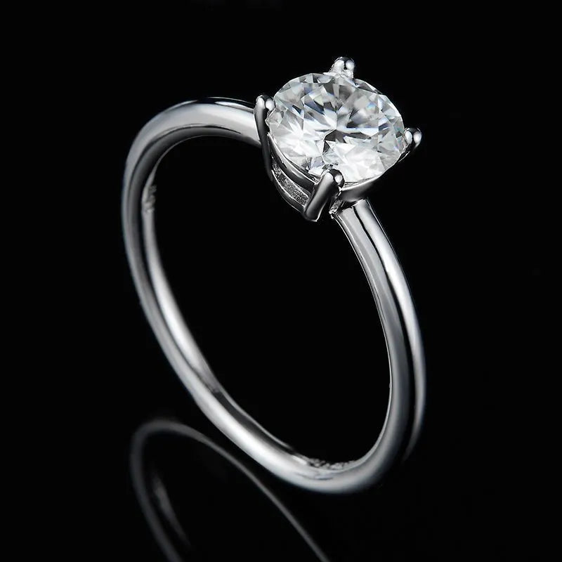 Evania - 1.0CT Moissanite Solitaire Ring - Chantal Vaulet