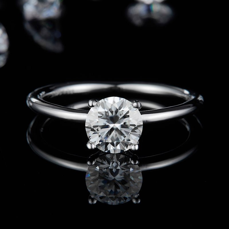 Evania - 1.0CT Moissanite Solitaire Ring - Chantal Vaulet