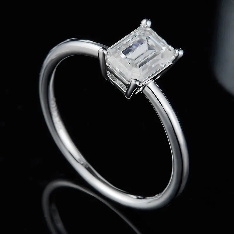 Lyra – Moissanite Solitaire Ring 1.0CT - Chantal Vaulet