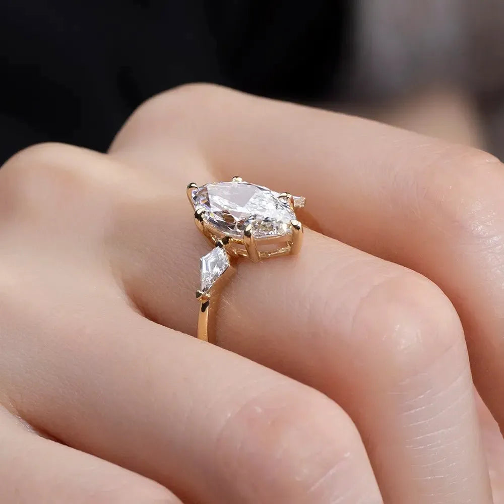Marquise Cut Engagement Ring 2CT - Chantal Vaulet