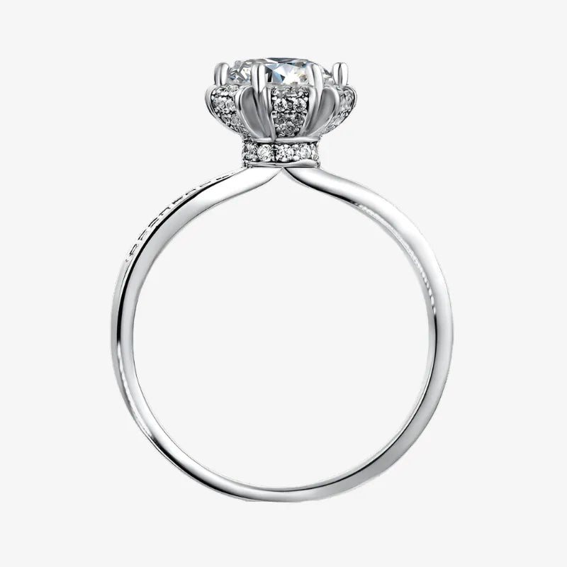 The Alisora Moissanite Crown Ring - Chantal Vaulet