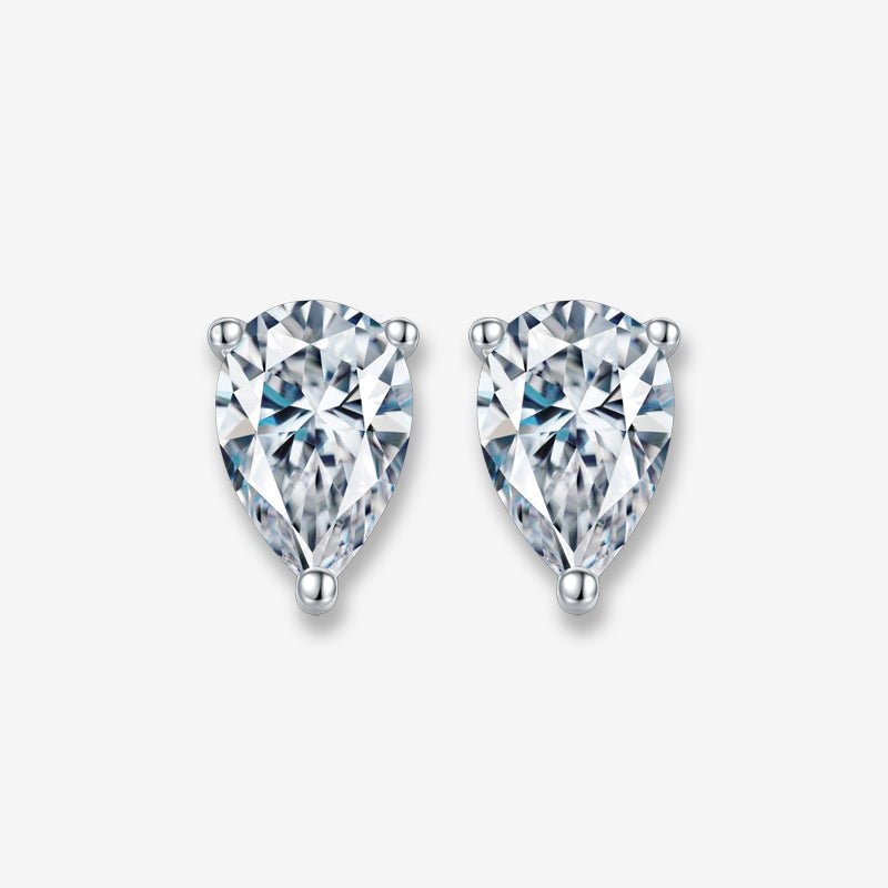 Shop The Arlena Pear-Cut Moissanite Stud Earrings today at Chantal Vaulet. Discover stunning jewelry collections, crafted for style and brilliance.