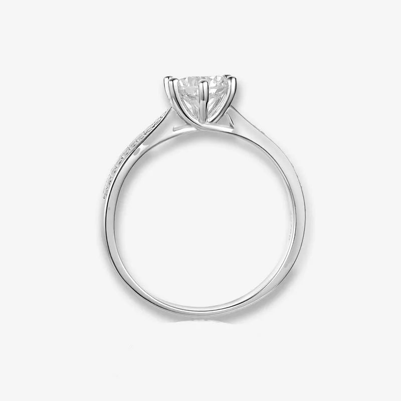 The Aurora Moissanite Ring - 1.0ct Sparkling Elegance - Chantal Vaulet