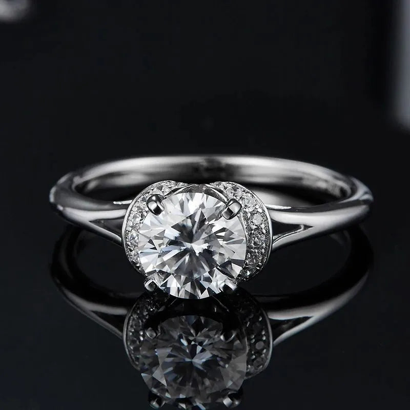 The Calisera Moissanite Halo Ring - Chantal Vaulet