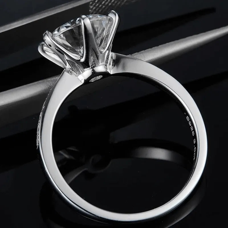 The Calvienne Round-Cut Moissanite Ring - 1.5CT, 2.0CT or 3.0CT - Chantal Vaulet