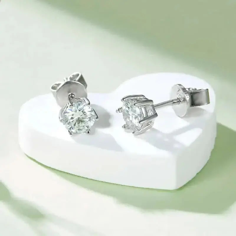 The Clariona Moissanite Stud Earrings - Chantal Vaulet