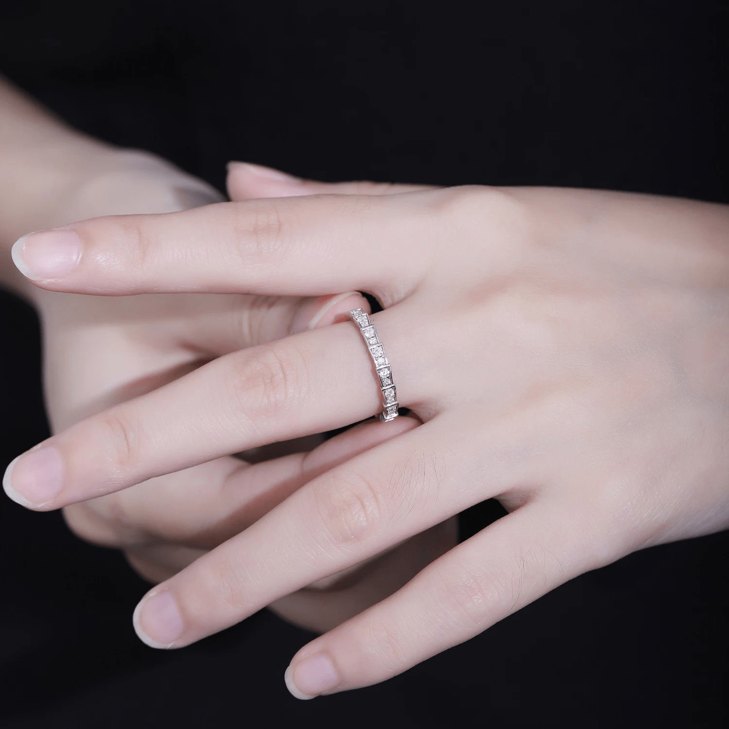 Shop The Elenise Moissanite Geometric Eternity Band today at Chantal Vaulet. Discover stunning jewelry collections, crafted for style and brilliance.