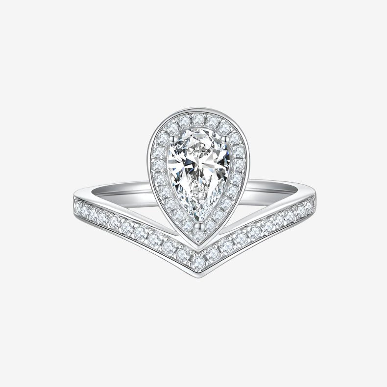 The Lilia Pear-Cut Moissanite Chevron Halo Ring - Chantal Vaulet