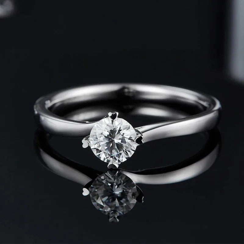 The Livia – Moissanite Solitaire Engagement Ring 0.5CT - Chantal Vaulet