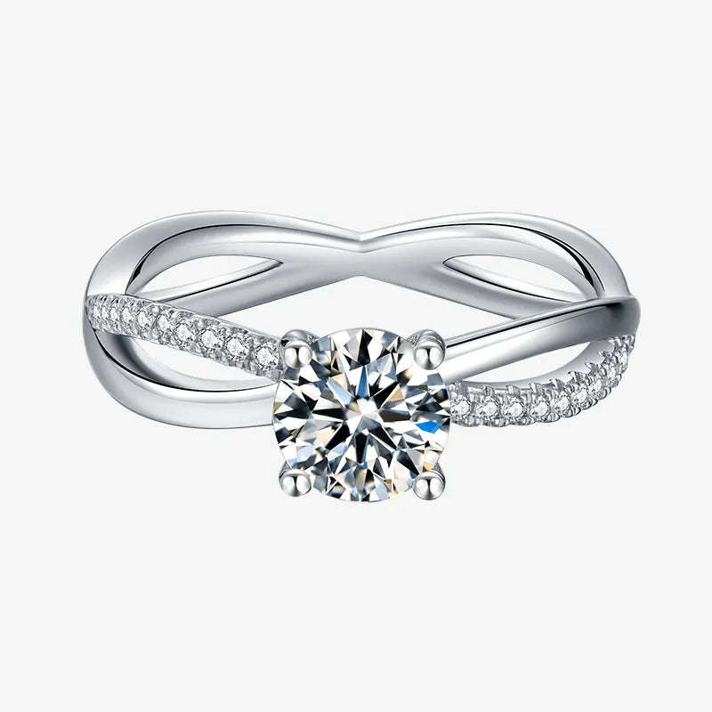 The Lorivelle Moissanite Twist Ring - Chantal Vaulet