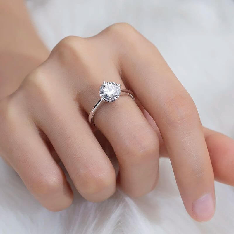 Buy The Maristela 1.5CT Round-Cut Moissanite or Lab Diamond Ring for only €725.00 at Chantal Vaulet!