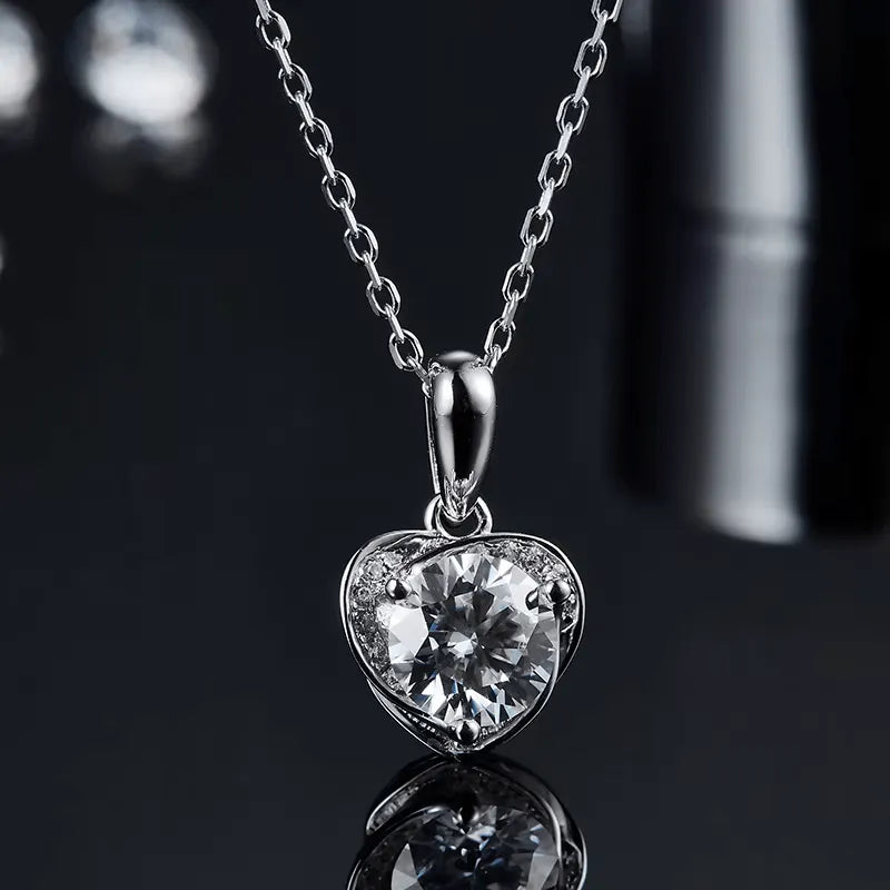 The Serenise Moissanite Heart Accent Necklace - Chantal Vaulet