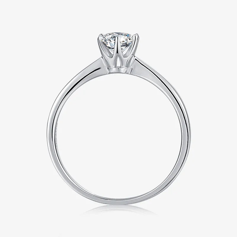 The Solaria – Moissanite Solitaire Ring 0.5CT - Chantal Vaulet