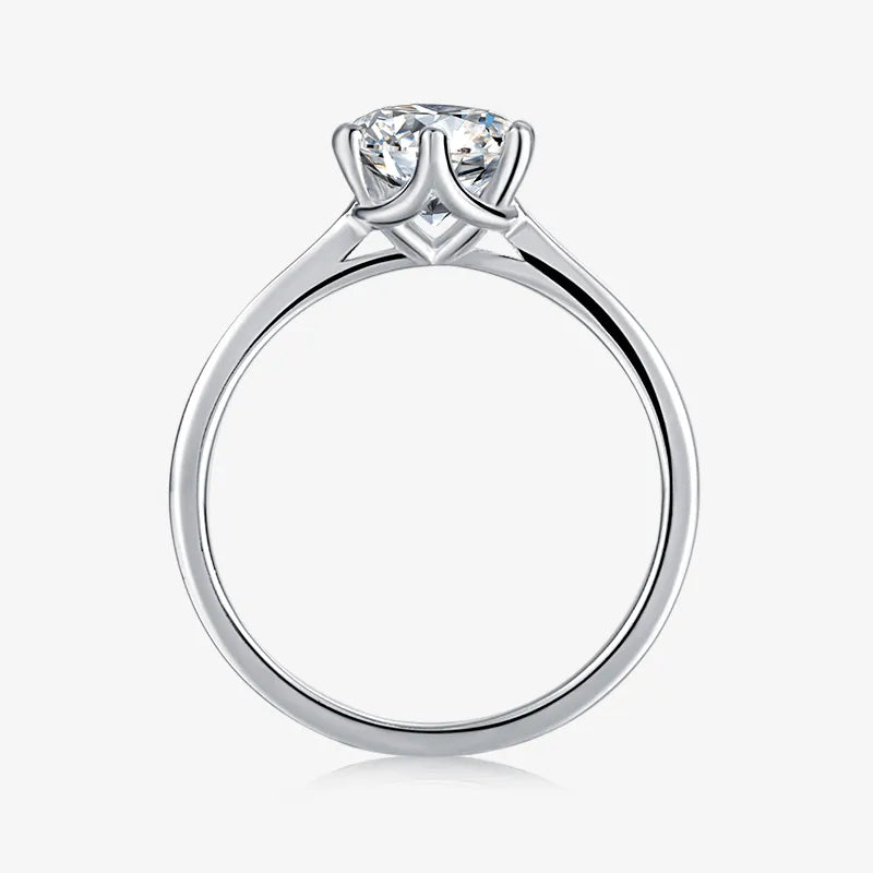 The Sylvessa 1CT Round-Cut Moissanite Ring - Chantal Vaulet