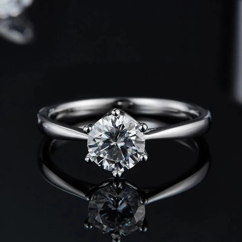The Sylvessa 1CT Round-Cut Moissanite Ring - Chantal Vaulet