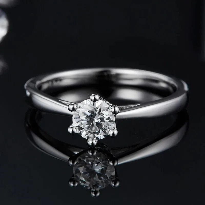 The Valoria – Moissanite Solitaire Ring 0.5CT - Chantal Vaulet