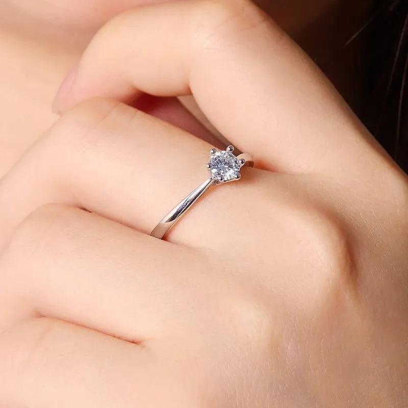 The Valoria – Moissanite Solitaire Ring 0.5CT - Chantal Vaulet