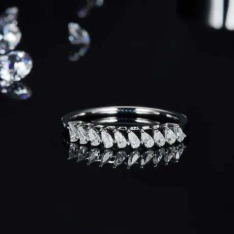The Vespera – Moissanite Half-Eternity Band 1CT - Chantal Vaulet