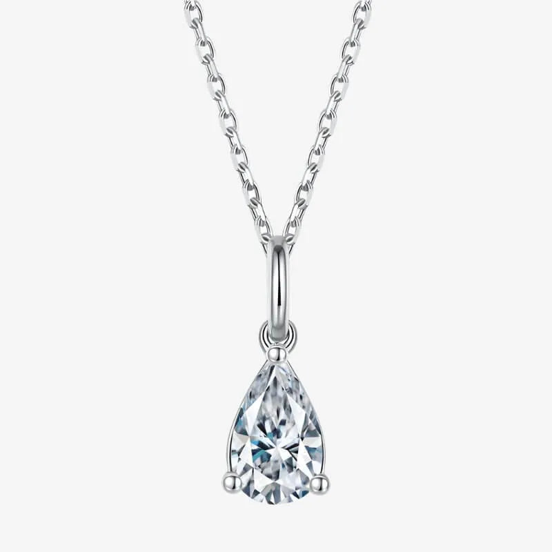 The Vynessa Moissanite Solitaire Necklace - Chantal Vaulet