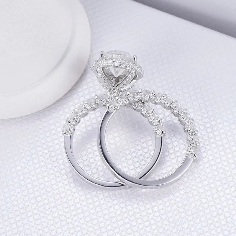 The Zephyra - Pear Cut Moissanite Halo Ring 3CT - Chantal Vaulet