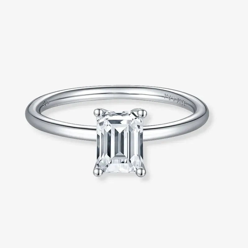 Lyra – Moissanite Solitaire Ring 1.0CT RING by Chantal Vaulet