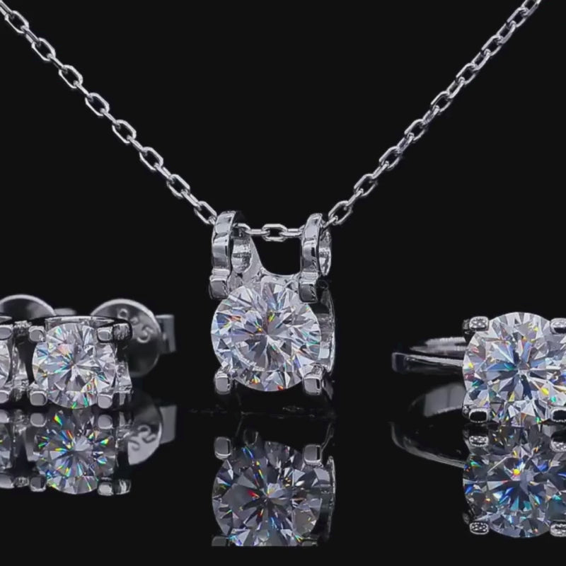 Shop The Calyssa Moissanite Solitaire Necklace today at Chantal Vaulet. Discover stunning jewelry collections, crafted for style and brilliance.