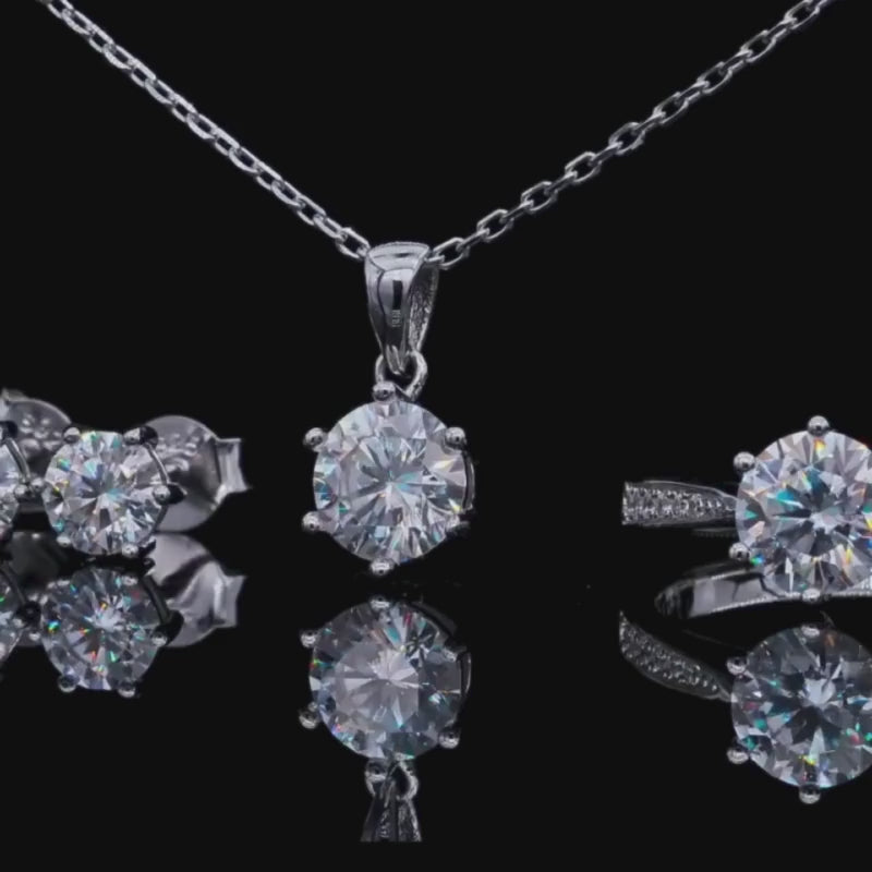 Shop The Clariona Moissanite Stud Earrings today at Chantal Vaulet. Discover stunning jewelry collections, crafted for style and brilliance.