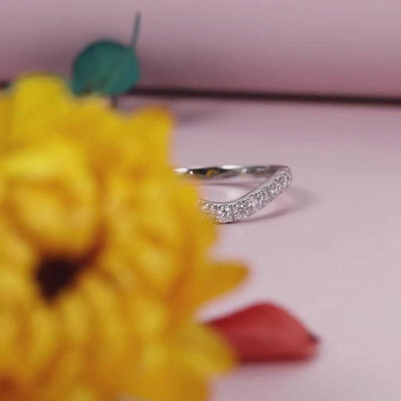 Shop The Selina Moissanite Chevron Band today at Chantal Vaulet. Discover stunning jewelry collections, crafted for style and brilliance.