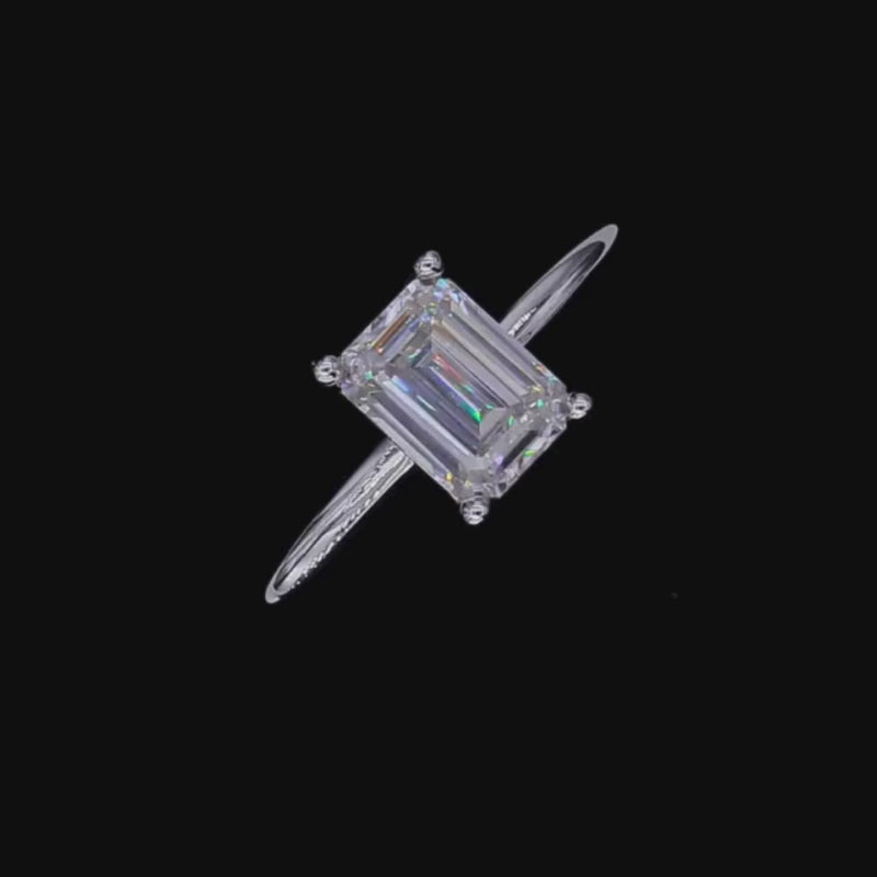 Stunning Lyra Moissanite solitaire ring 💍 1.0CT in classic setting, perfect for engagement or wedding. Amazing value! ✨
