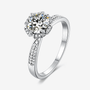 The Alisora Moissanite Crown Ring 💍✨ features a 1.0CT round-cut stone, perfect for engagements and weddings. Amazing value!