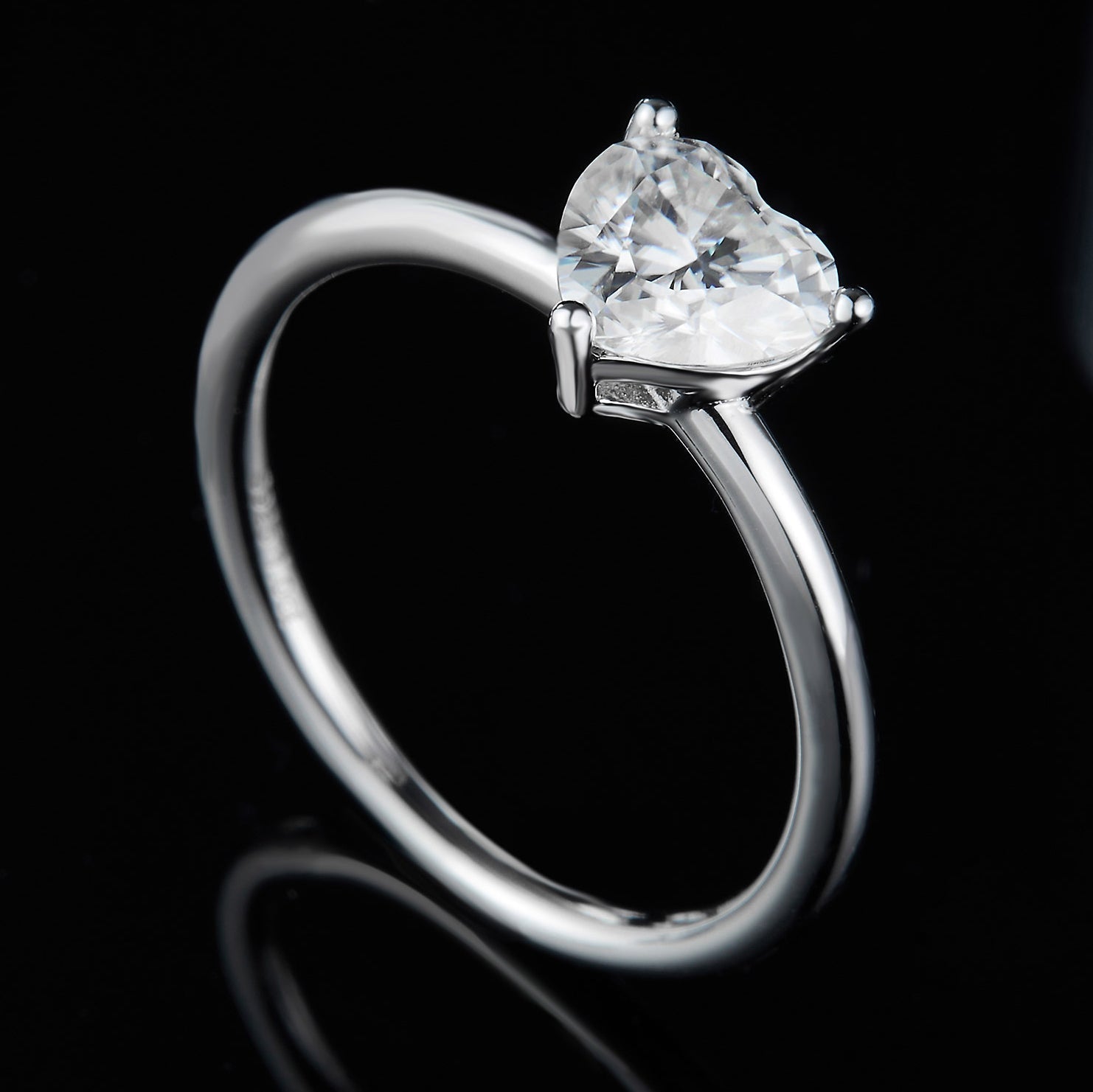 The Amore Moissanite heart solitaire ring in sterling silver 💍, perfect for engagement or wedding, an amazing value! 💖