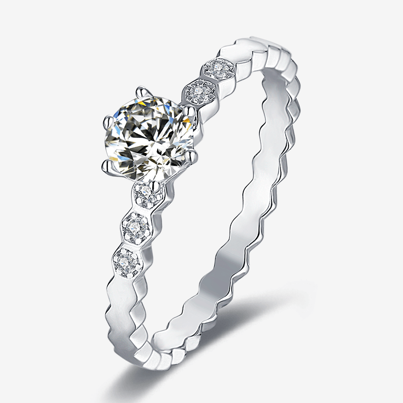 Astra Moissanite Ring 0.5CT with hexagonal band and accent stones 💍✨, a stunning choice for engagement or wedding! 💖