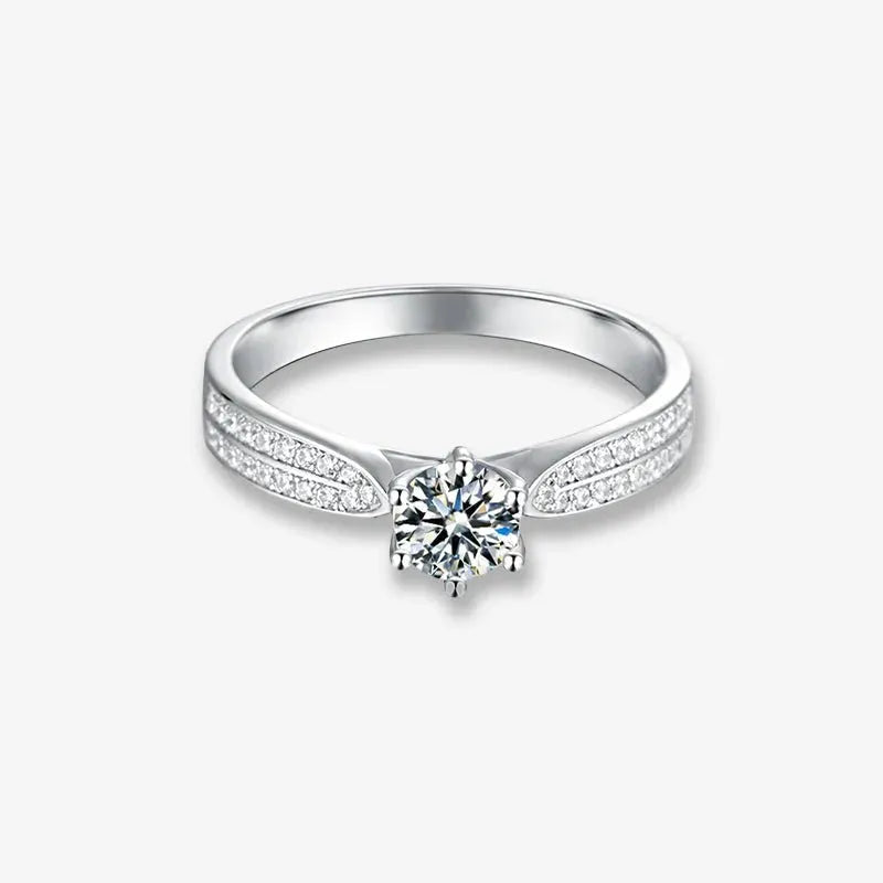 The Avalora Moissanite Split Band Ring RING by Chantal Vaulet