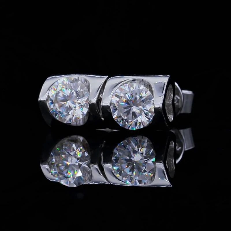 The Delyra Moissanite Bezel-Set Stud Earrings - Chantal Vaulet