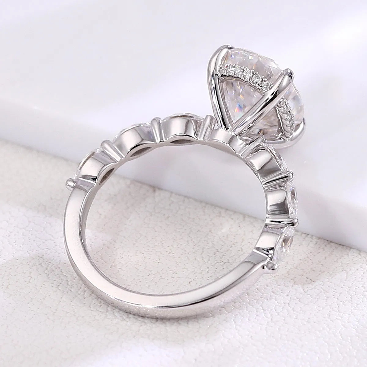 The Elaris RING by Chantal Vaulet