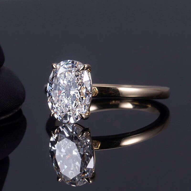 Buy The Elvika 1.5CT Oval-Cut Engagement Ring for only €695.00 at Chantal Vaulet!
