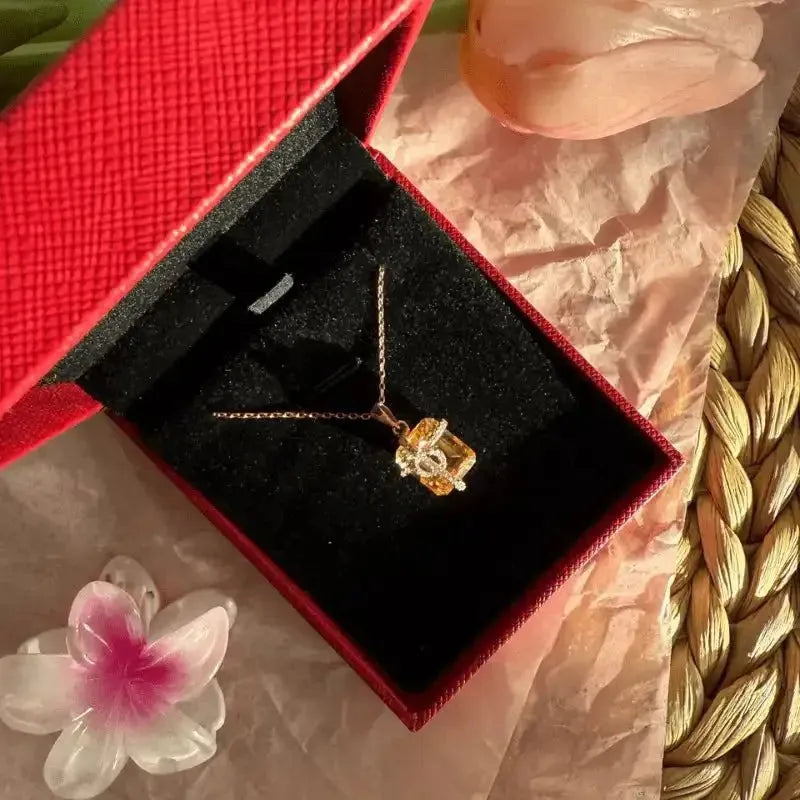 The Felisara Citrine Necklace PENDANT by Chantal Vaulet