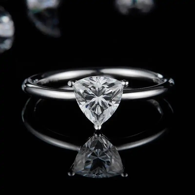 The Fiorella - Moissanite 1.0CT Ring - RING - Chantal Vaulet