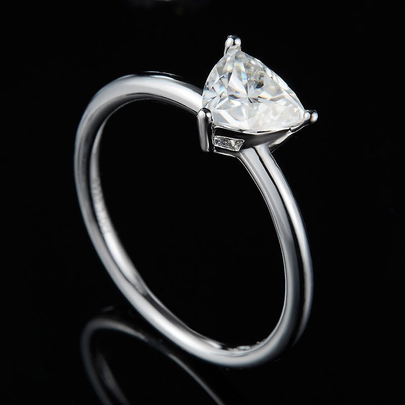 The Fiorella Moissanite 1.0CT ring 💍 - elegant trillion-cut for engagements and weddings. Amazing value! 💖