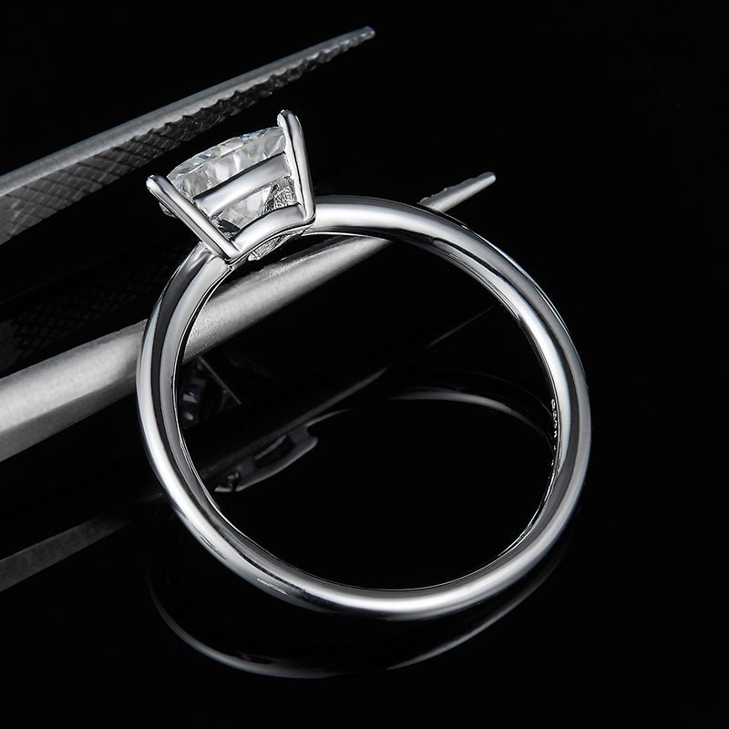 The Fiorella ring – Moissanite 1.0CT engagement ring, minimalist design, amazing value 💍✨